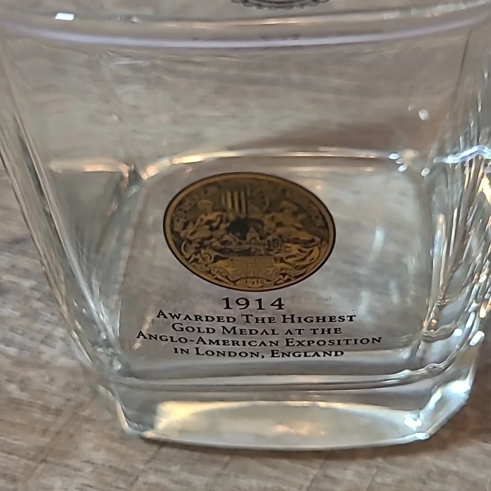 Jack Daniels Square Whiskey Glasses Set Of 4 - Gold Medal Awards Old No7 Brand